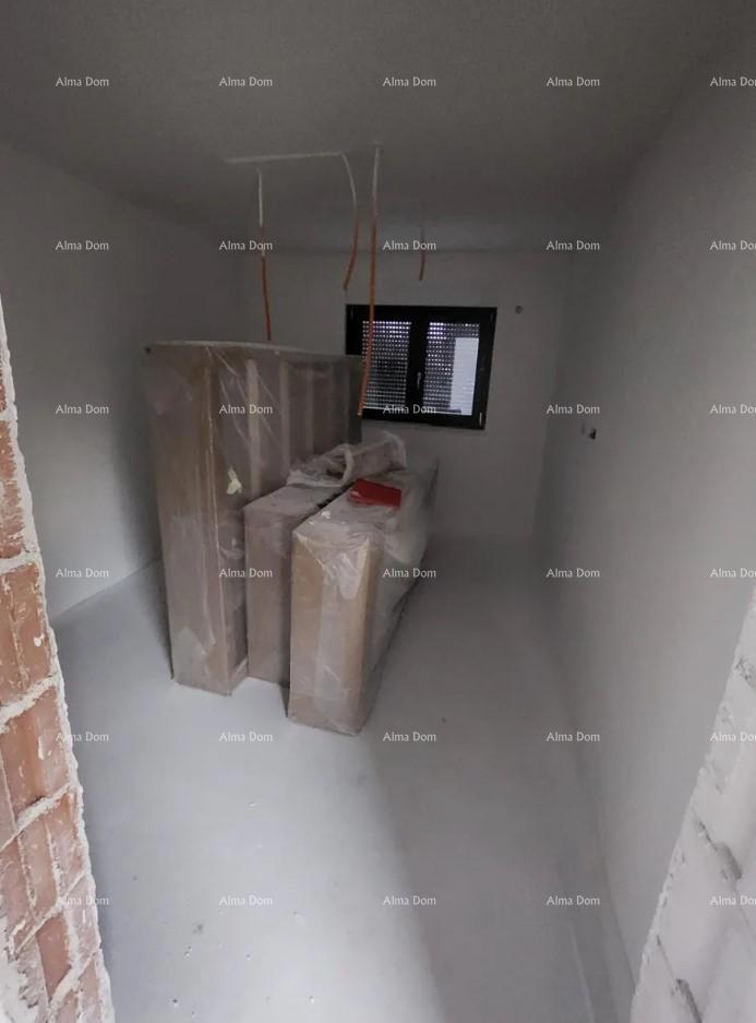 Prodamo hišo, okolica Raš