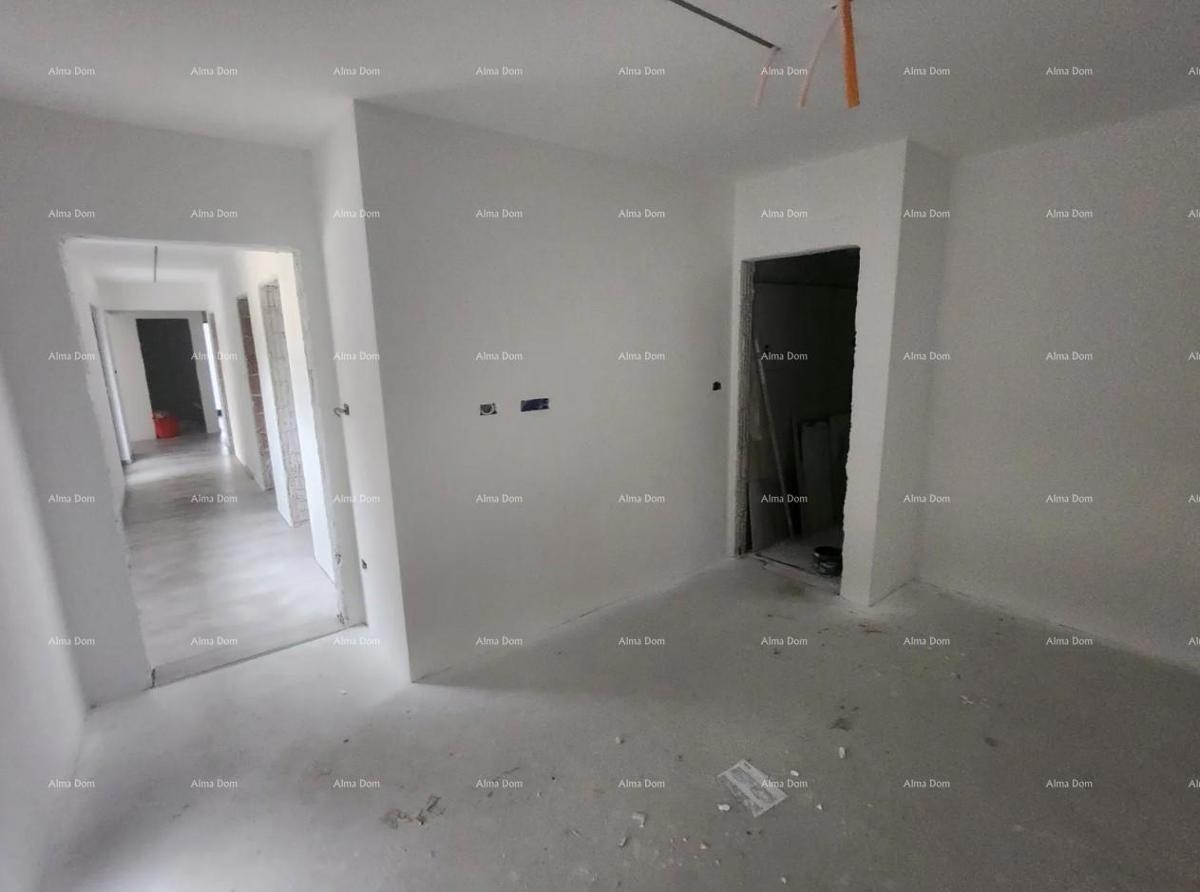 Prodamo hišo, okolica Raš