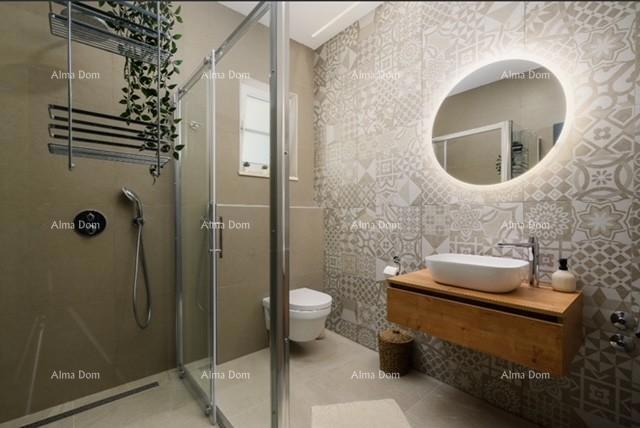 Luksuzna, popolnoma opremljena istarska vila s studio apartmajem, bazenom in pogledom na morje, Kanfanar!