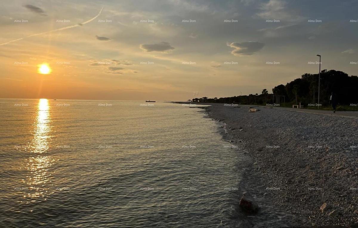 MODERNO STAN U PEROJU, 1 KM OD MORA