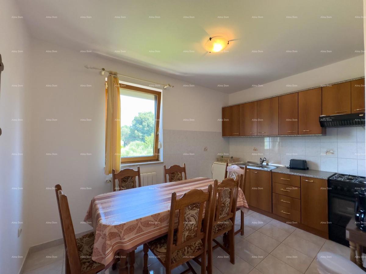 Prodajemo apartmajsko hišo na mirni lokaciji v Medulinu!