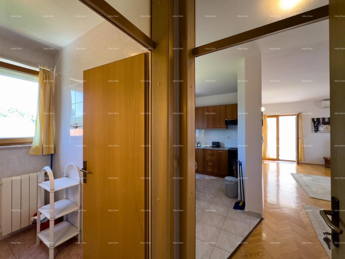 Prodajemo apartmajsko hišo na mirni lokaciji v Medulinu!