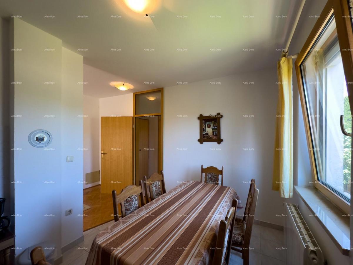 Prodajemo apartmajsko hišo na mirni lokaciji v Medulinu!