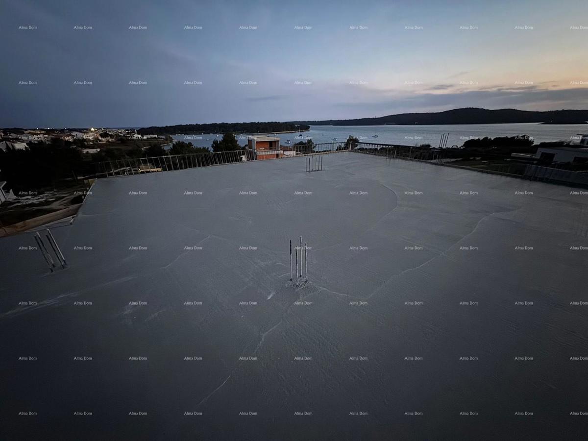 Mukalba, Medulin, Prodaja hiše v roh-bau fazi s pogledom na morje