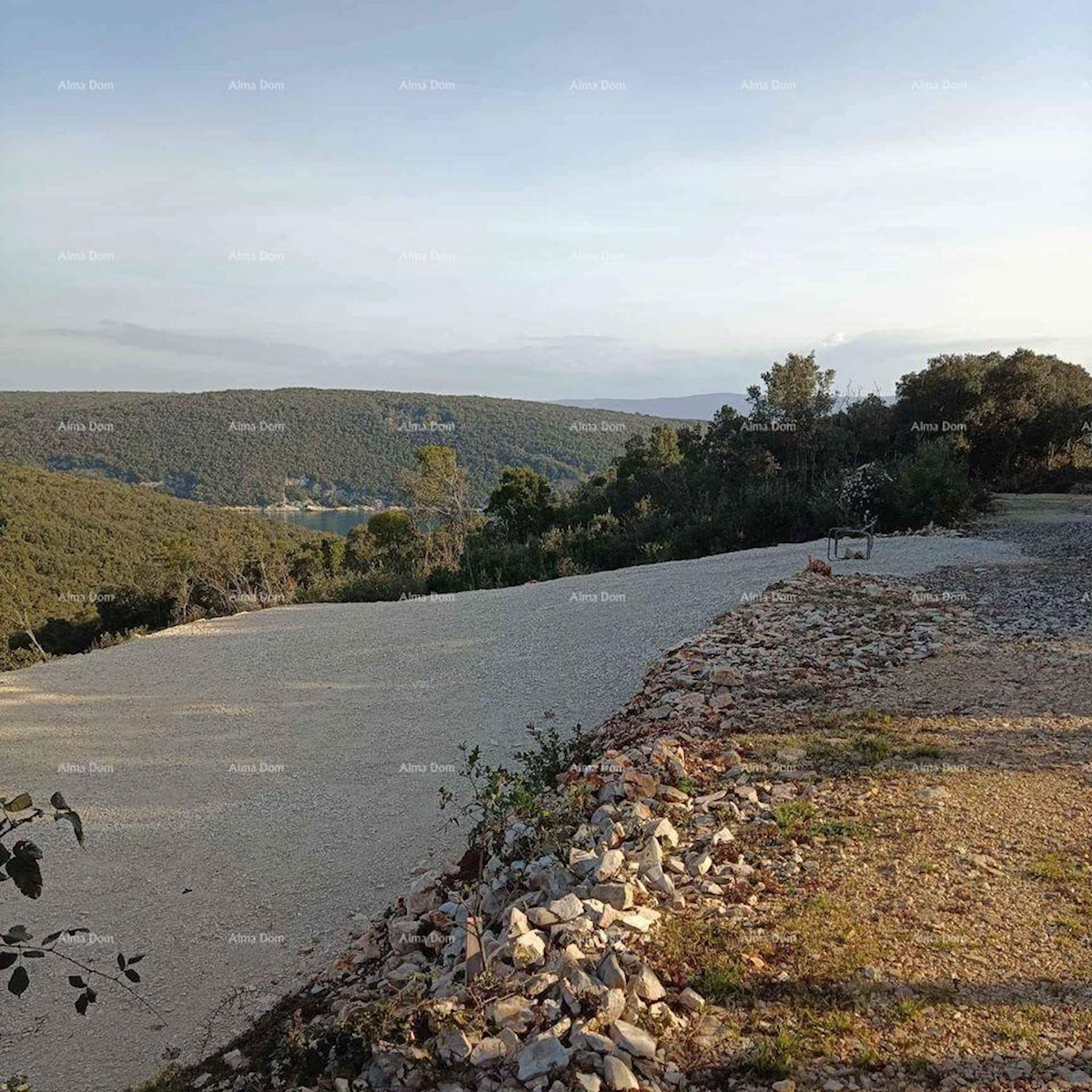 Prodaja kmetijskega zemljišča, Marčana