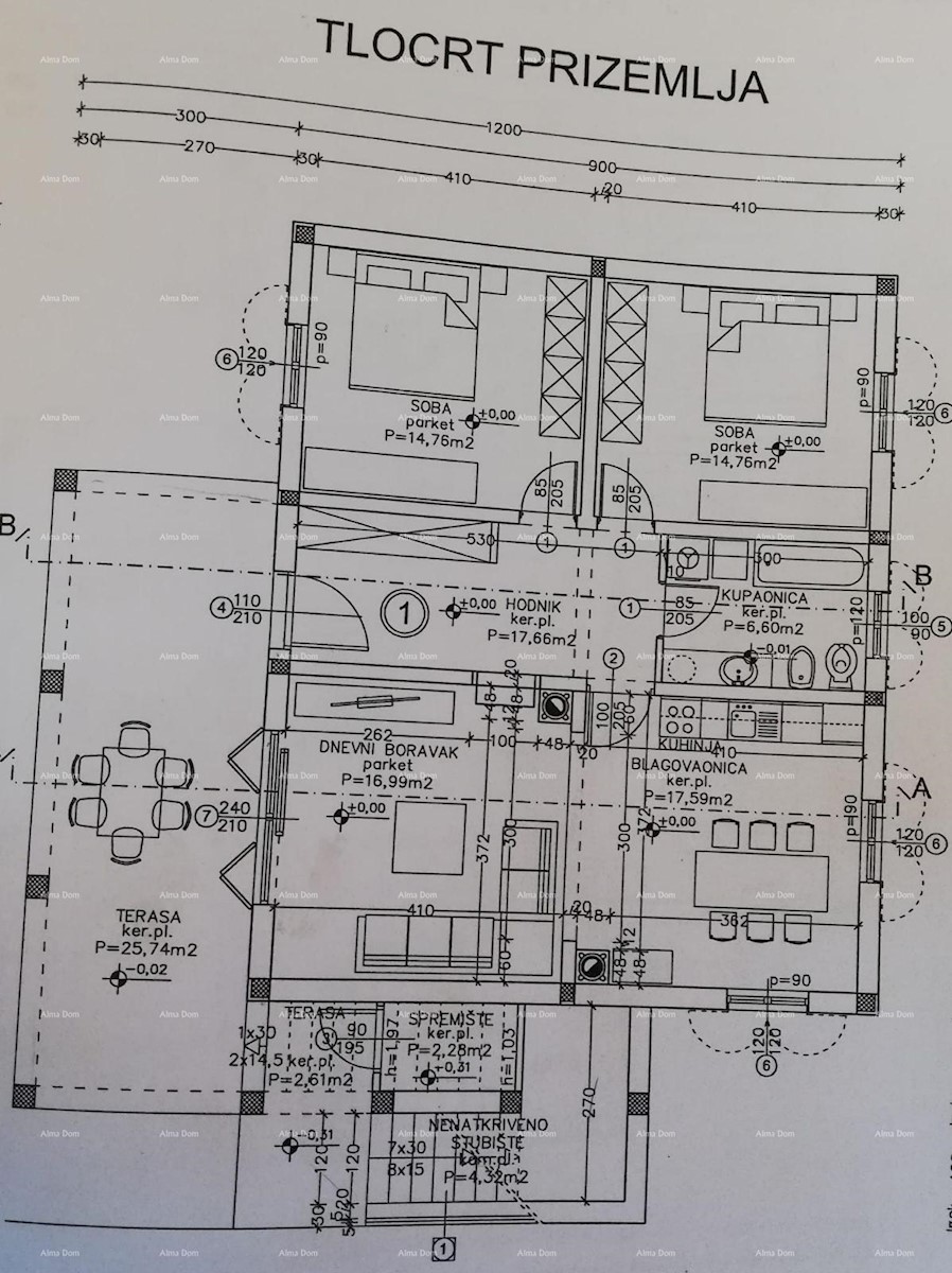 Prodamo atraktivno hišo z dvema apartmajema, LIŽNJAN!