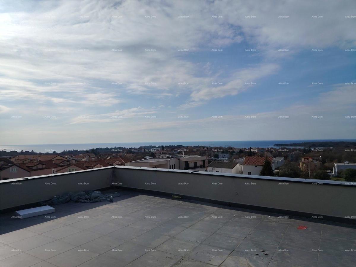 Poreč, Veli Maj, PENTHOUSE S PANORAMSKIM POGLEDOM NA MORJE