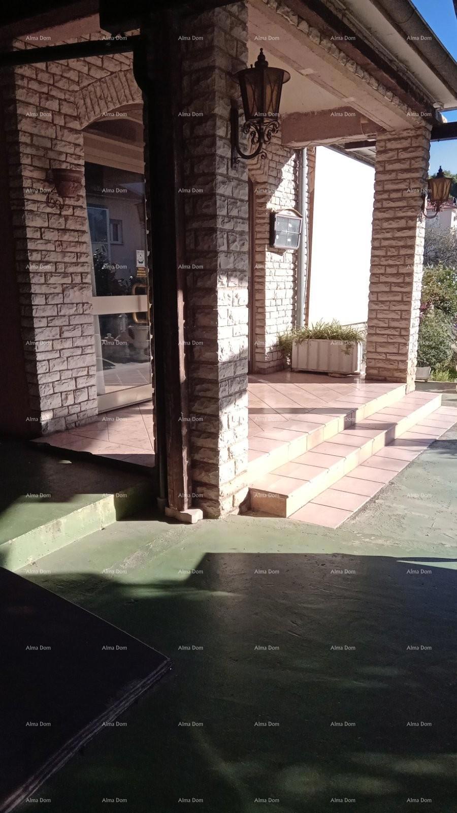 Veruda.  Pula.