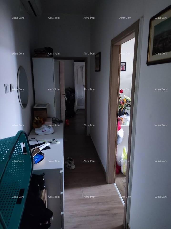Na prodaju – prostoren stan v Puli, 110 m²