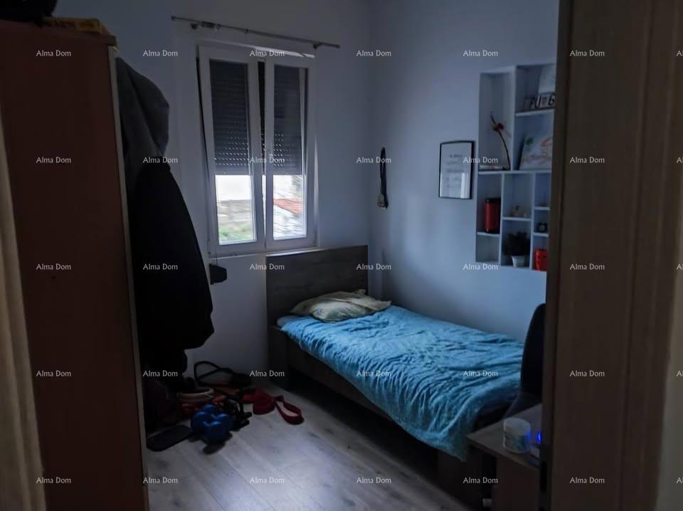 Na prodaju – prostoren stan v Puli, 110 m²