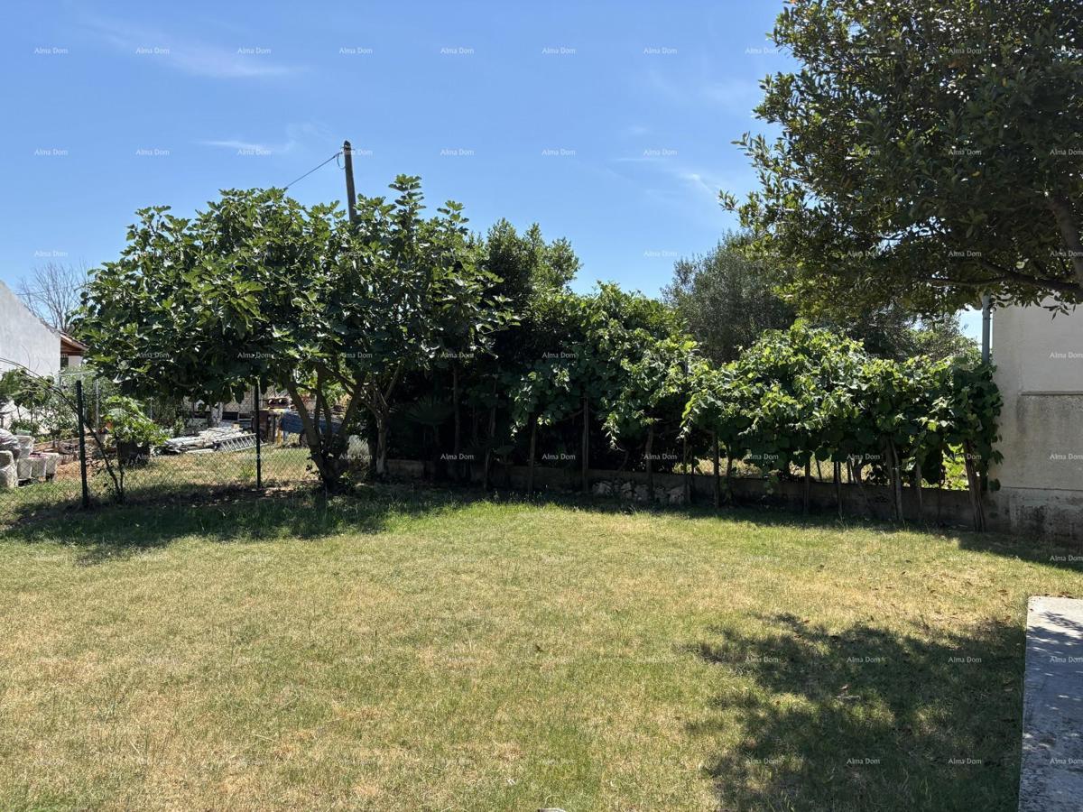 VALBANDON - Hiša z dvema stanovanjema - idealna za družinsko življenje ali investicijo