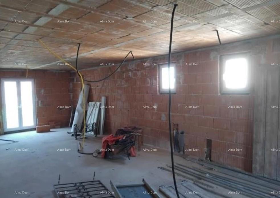 Hiša z apartmaji v Fažani