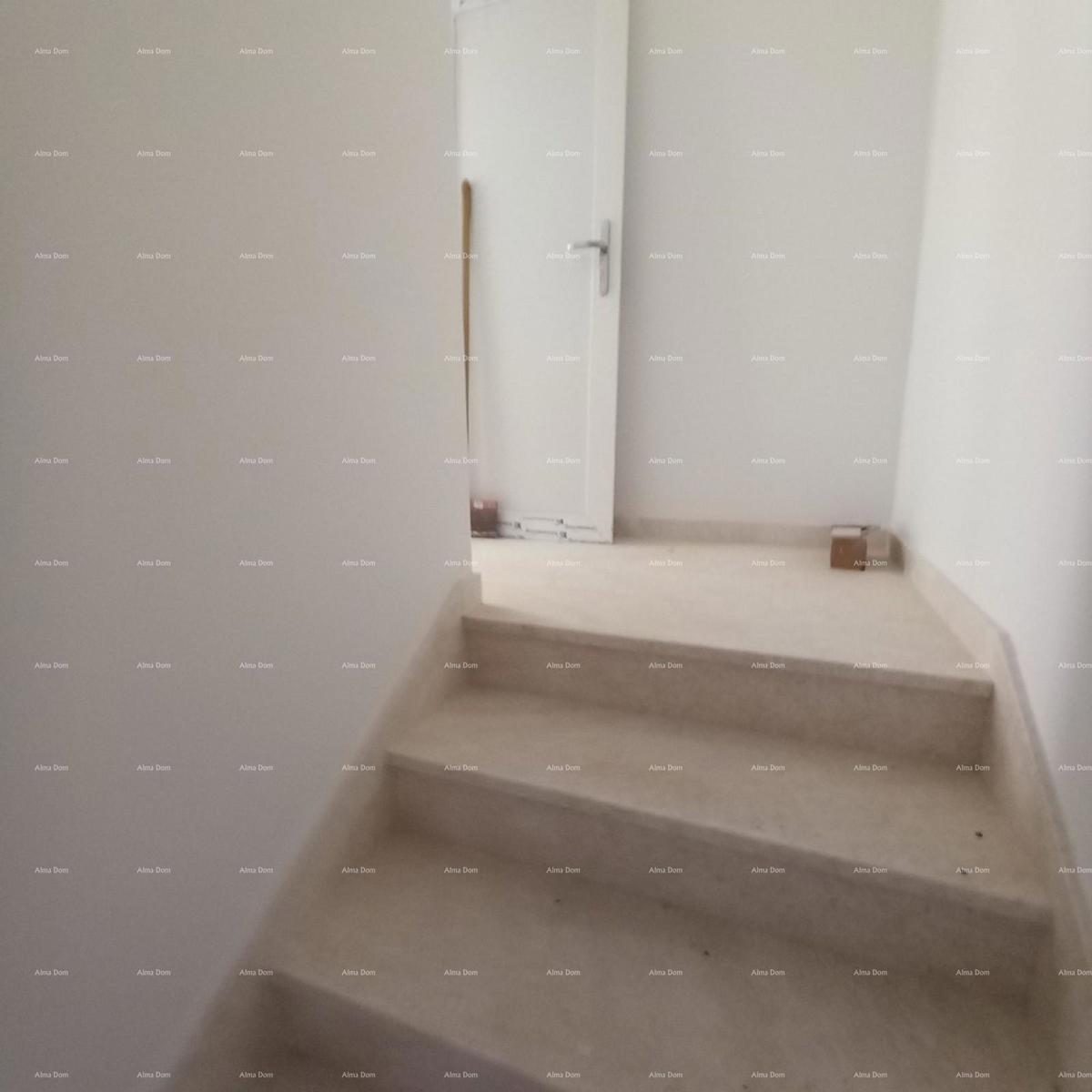 Stan v novogradnji s panoramskim pogledom na morje, Medulin