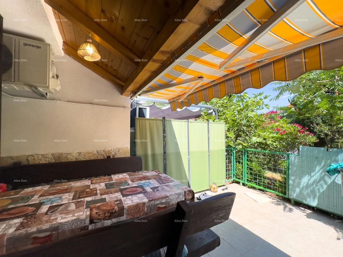 Prodajemo stan v Dugi Uvali blizu morja.