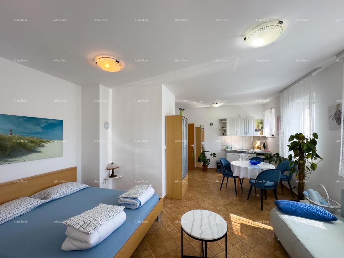 Prodajamo garsonjero (5) na odlični lokaciji v Medulinu.