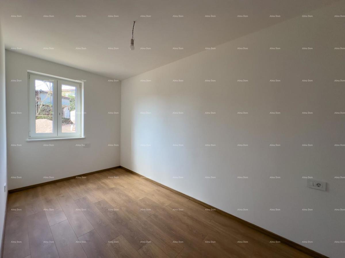 Prodajamo stanovanje z vrtom v Barbanu.