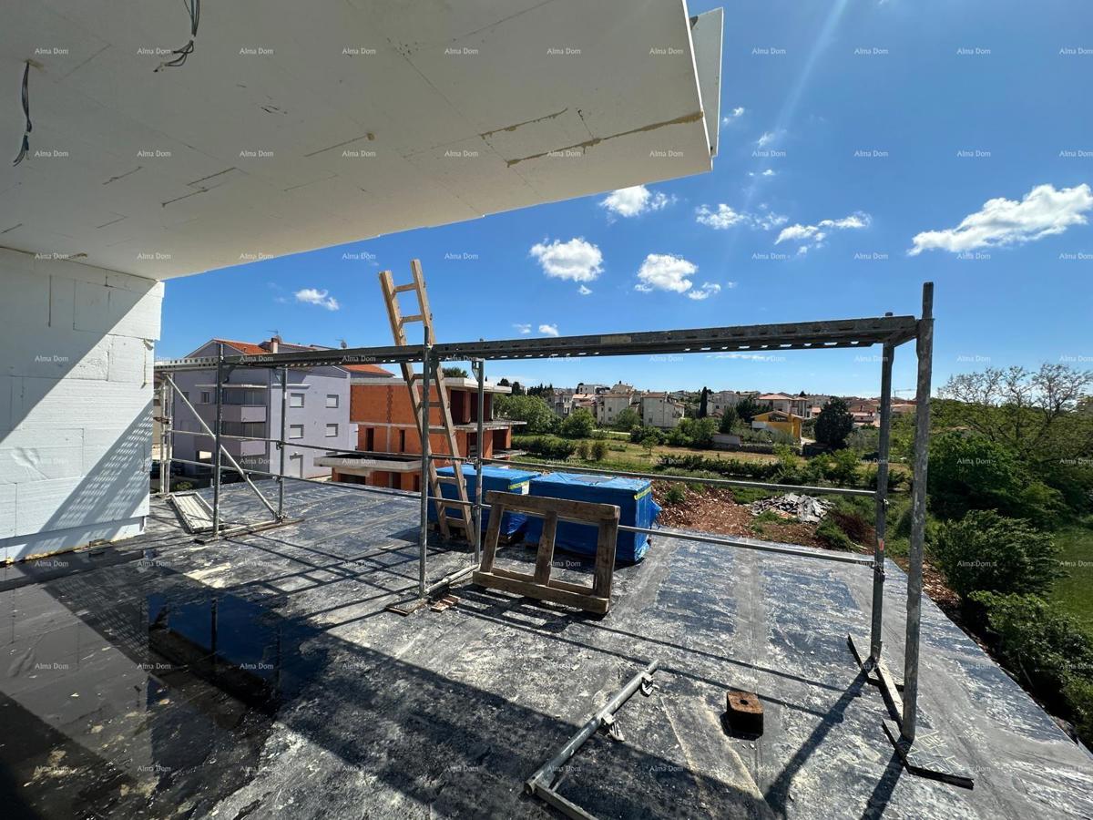 Prodaja stan/penthouse v novogradnji z veliko teraso, Štinjan!