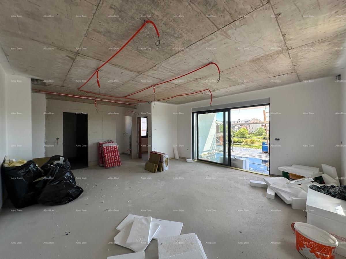 Prodaja stan/penthouse v novogradnji z veliko teraso, Štinjan!