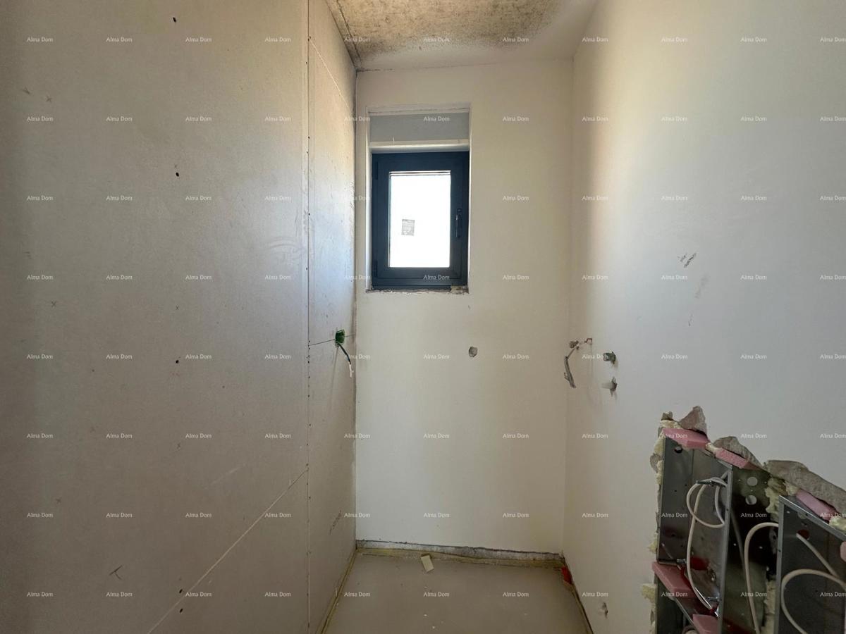 Prodaja stan/penthouse v novogradnji z veliko teraso, Štinjan!