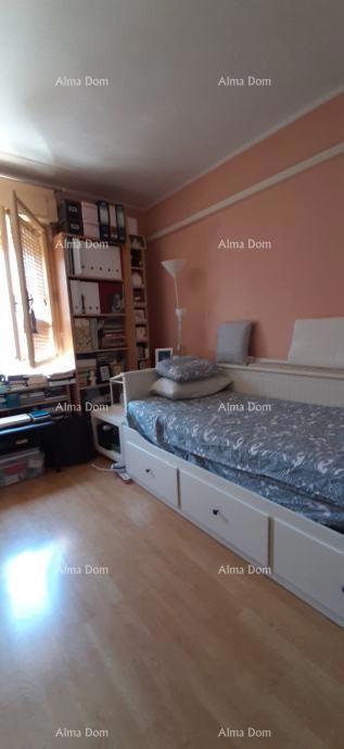 Prodaja studio apartmaja v neposredni bližini centra mesta, Pula!