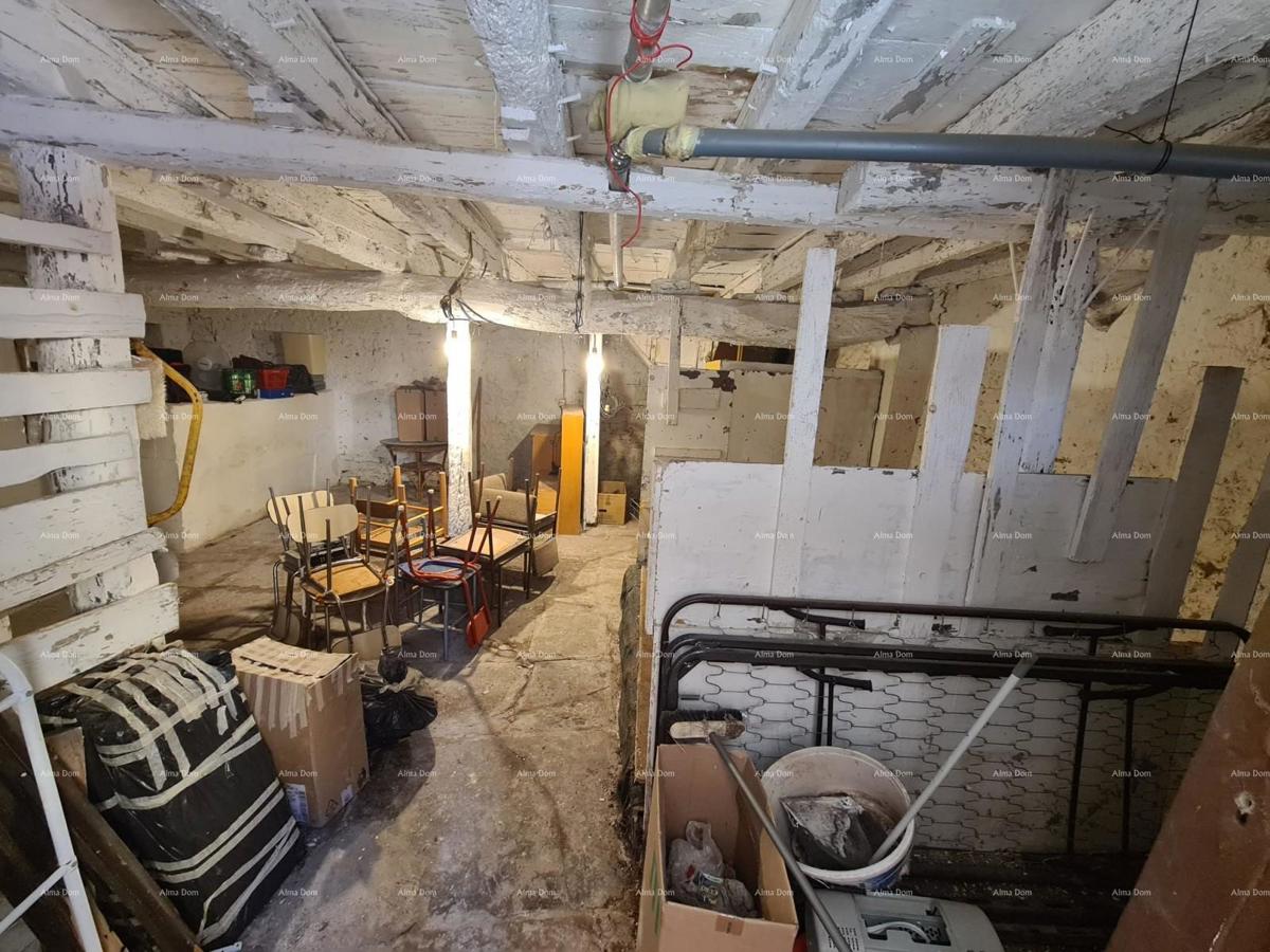 Hiša, center Buja, 106 m²