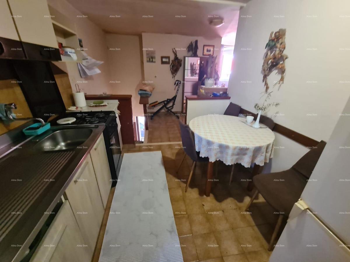 Hiša, center Buja, 106 m²