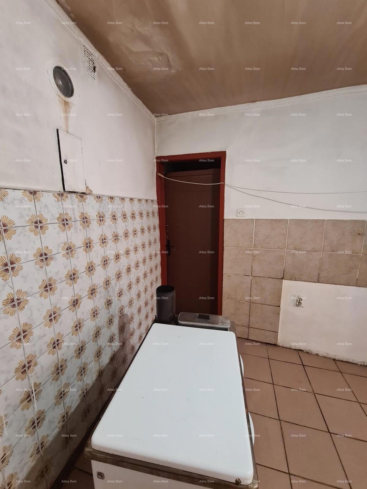 Hiša, center Buja, 106 m²