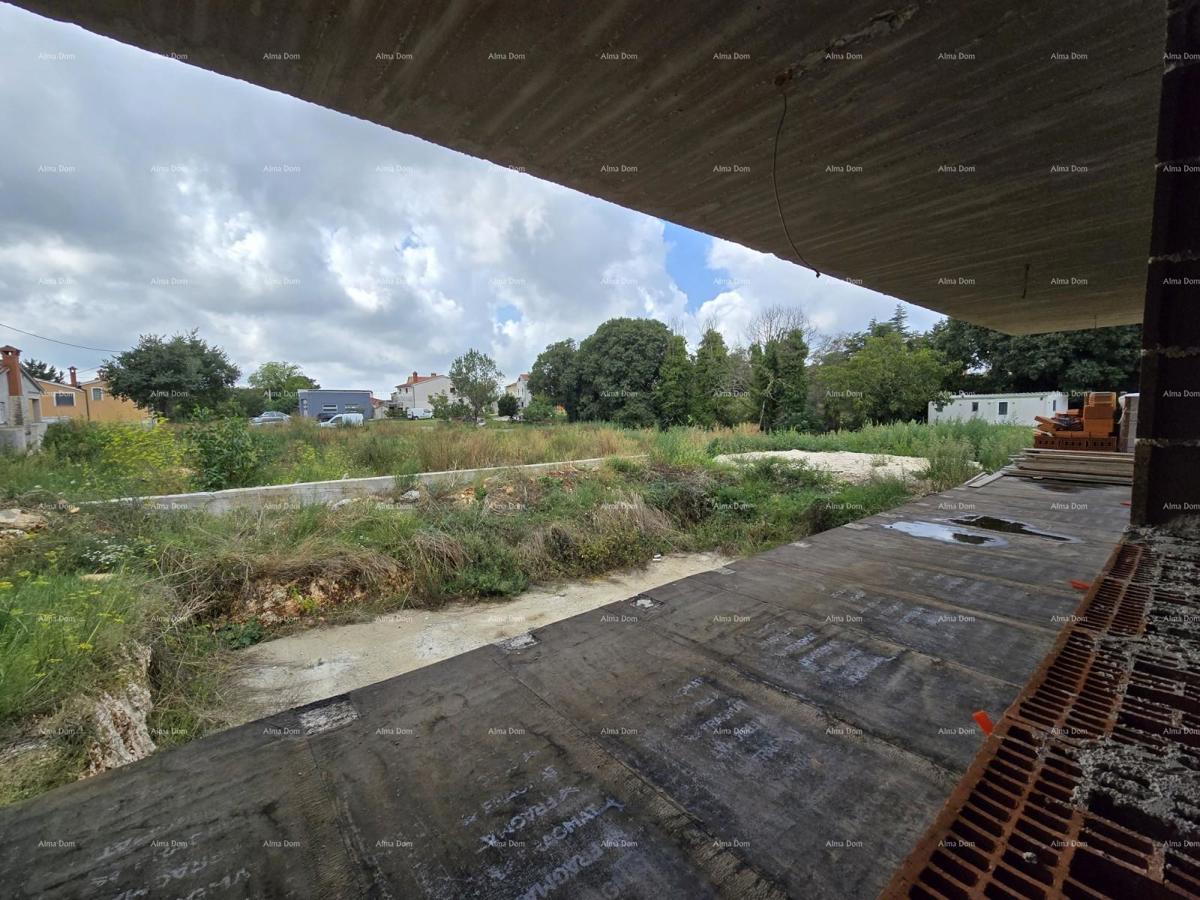 Na prodaju hiša v gradnji – Muntić.