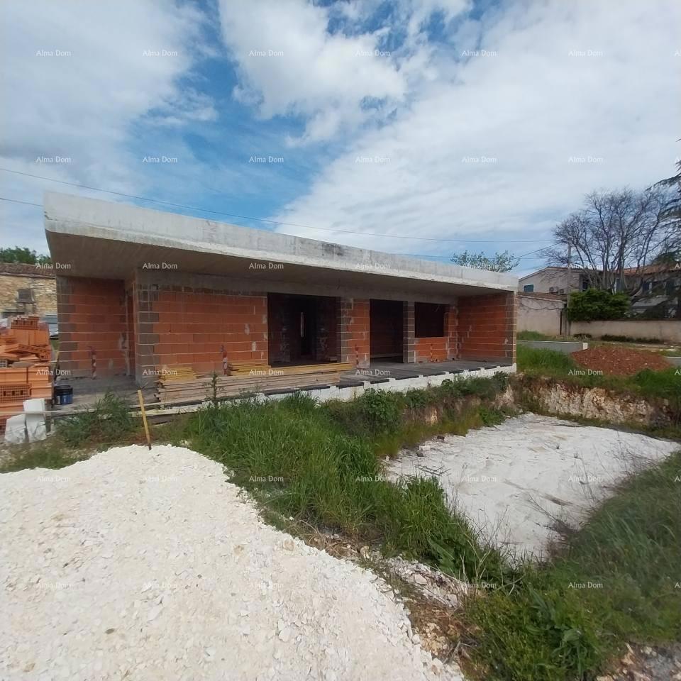 Na prodaju hiša v gradnji – Muntić.