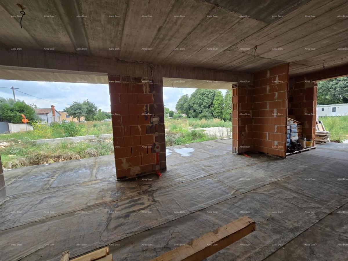 Na prodaju hiša v gradnji – Muntić.