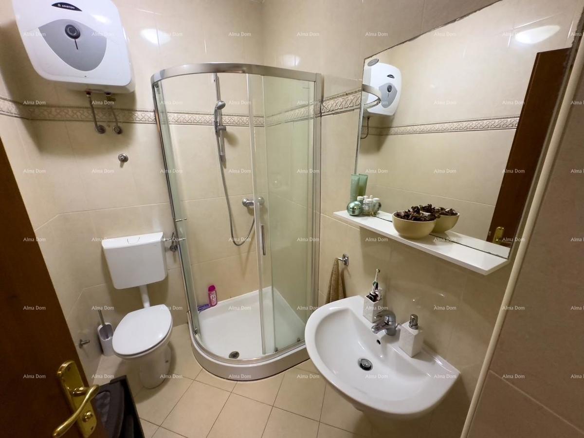 Valdebek  Prodamo stanovanje z vrtom na odlični lokaciji, Pula