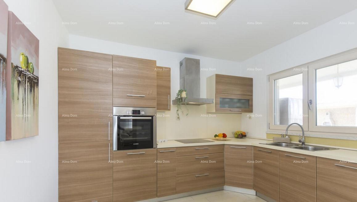 Labin – Uređena pritličnica s bazenom