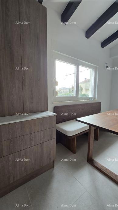 Kanfanar – Moderna prizemnica s bazenom v mirnem okolju