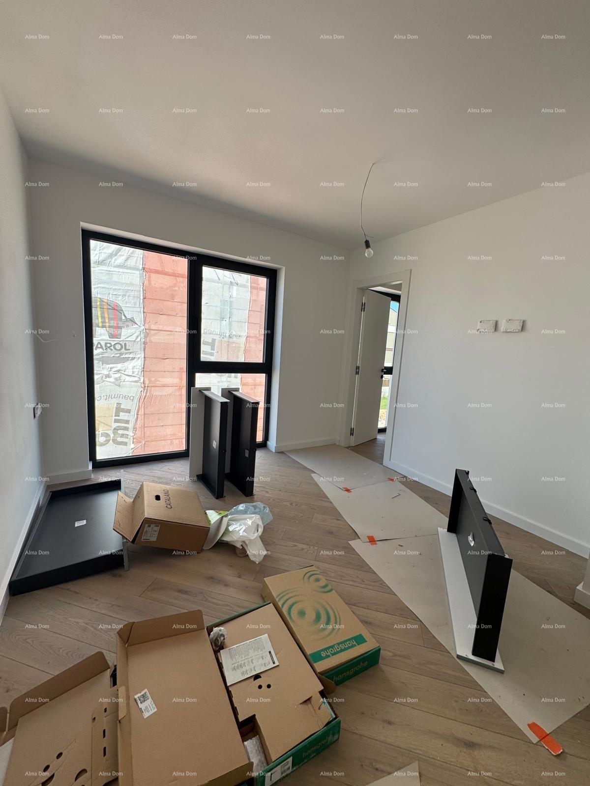 PRODAJA STANOVANJ V ROVINJU S POGLEDOM NA MORJE