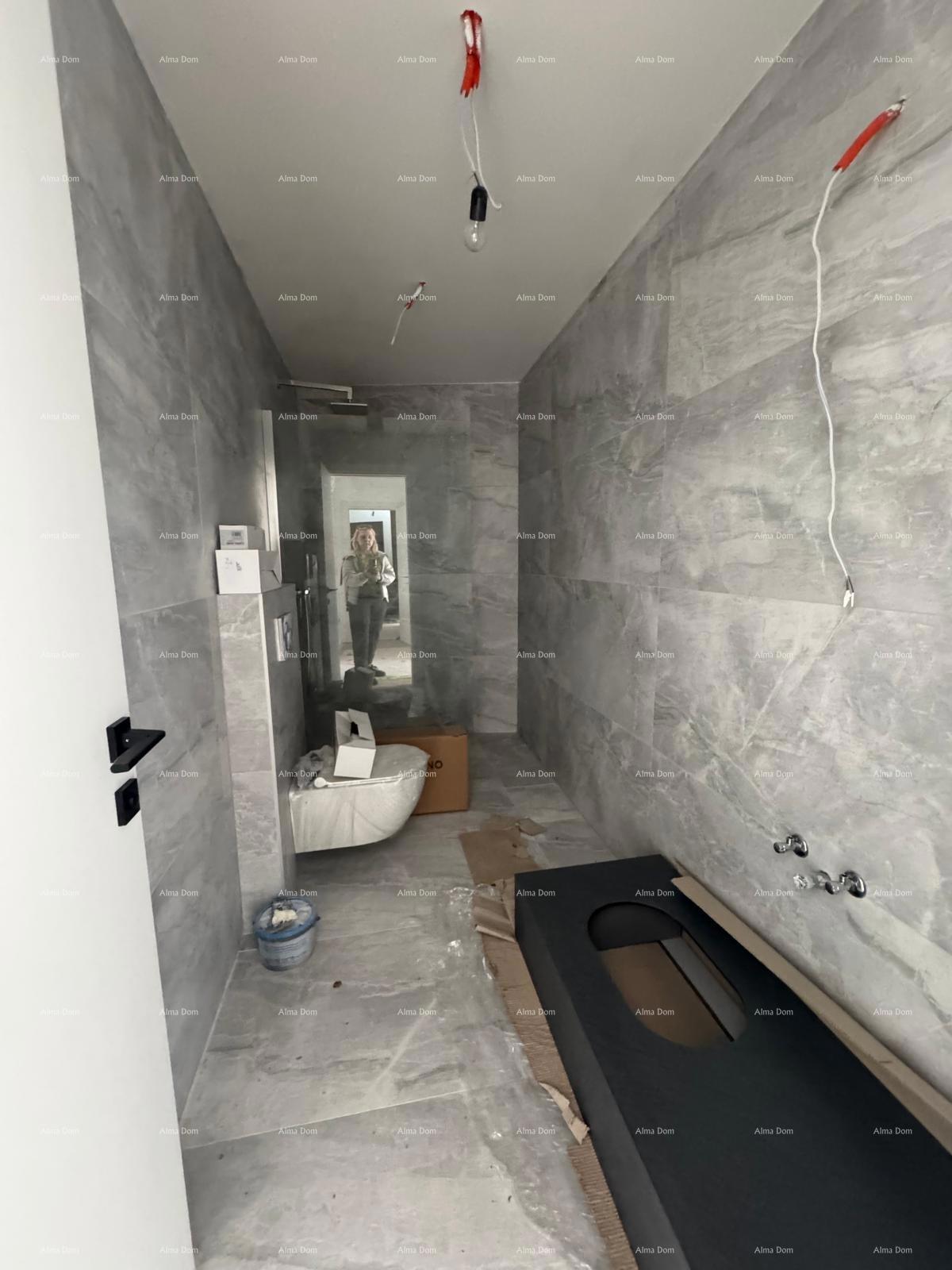 PRODAJA STANOVANJ V ROVINJU S POGLEDOM NA MORJE