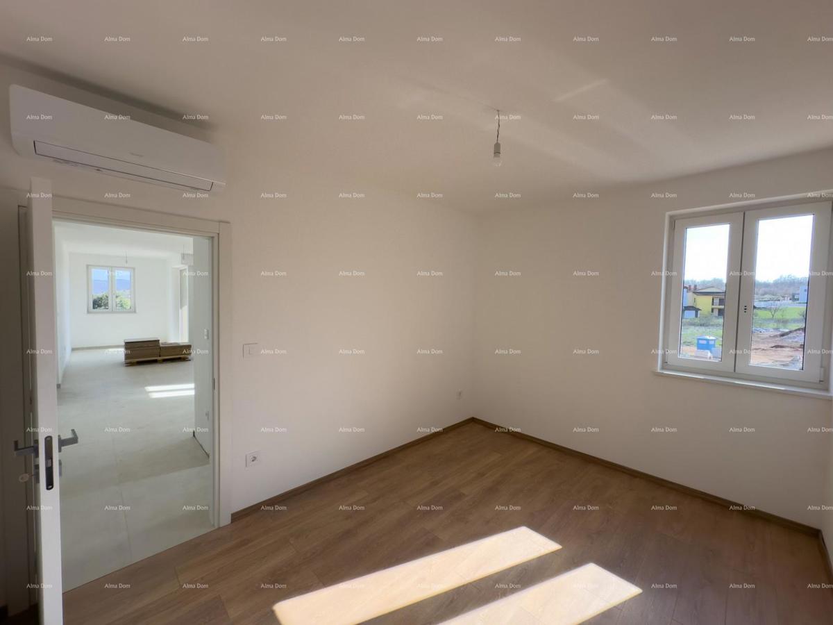 Prodajamo stanovanje z velikim vrtom v Barbanu.