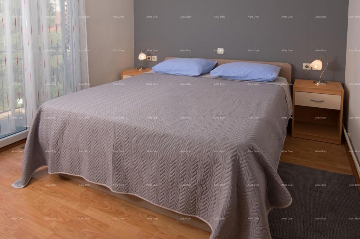 Prodaja - Prelepa kuća s apartmani i restoranom, Pula! Pogled na more!