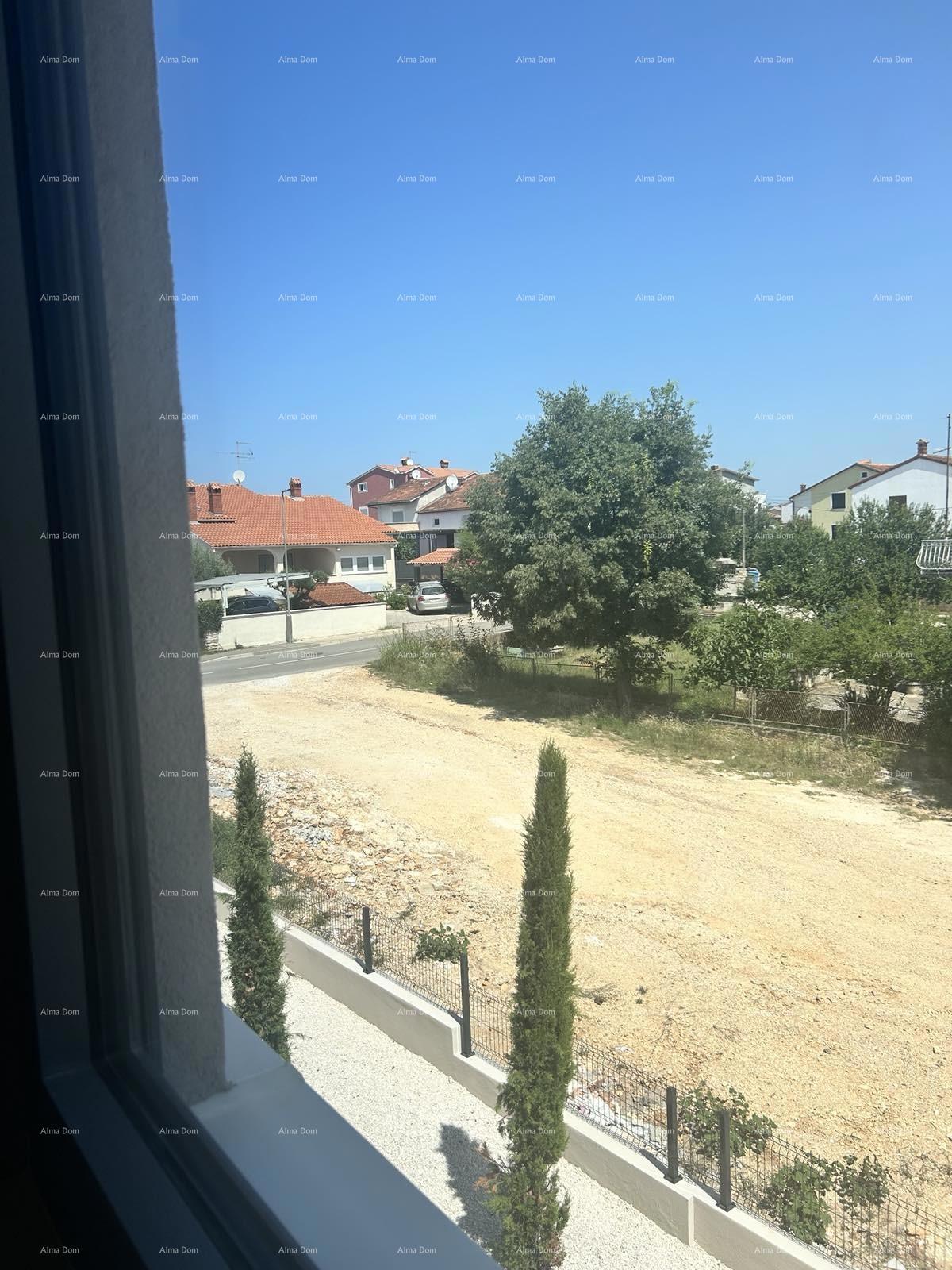 Novi, moderni stanovanjski kompleks, Rovinj! Dvonadstropno stanovanje s parkirnim in garažnim mestom!