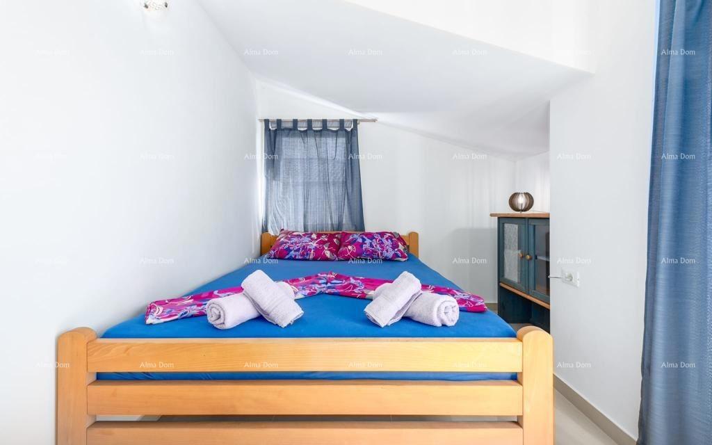 Medulin, samostoječa hiša s 5 apartmaji. Blizu Pošesa in plaž!.