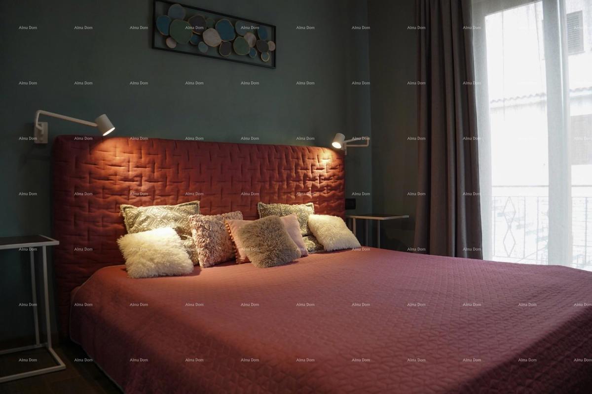 Rovinj. Stanovanje v prvem nadstropju hiše