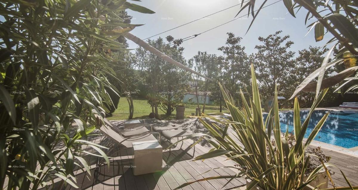 Luksuzna istrska kamnita vila z bazenom v toskanskem slogu, Rovinj!