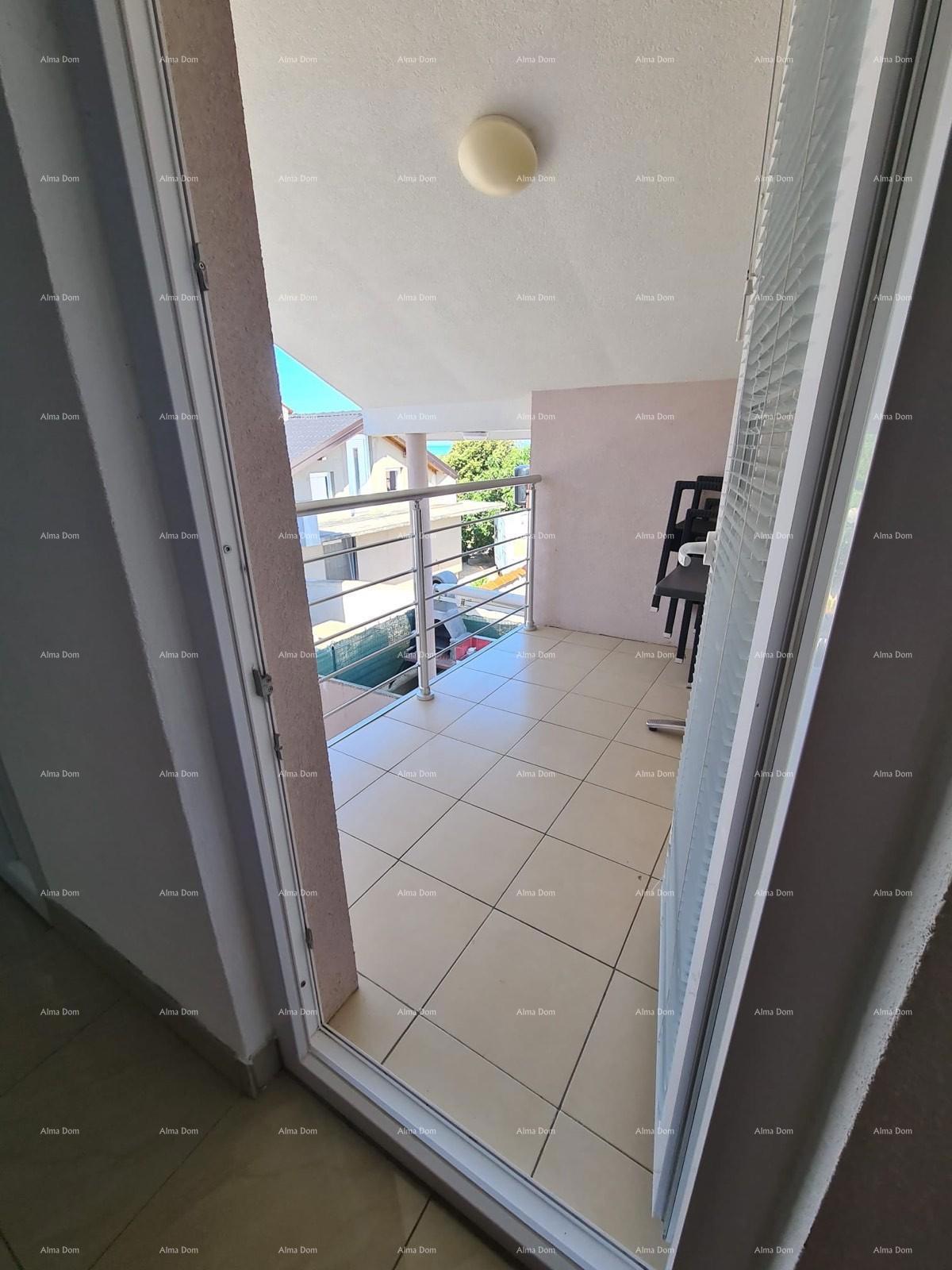 PEROJ, Stan na zgornjem nadstropju, blizu morja