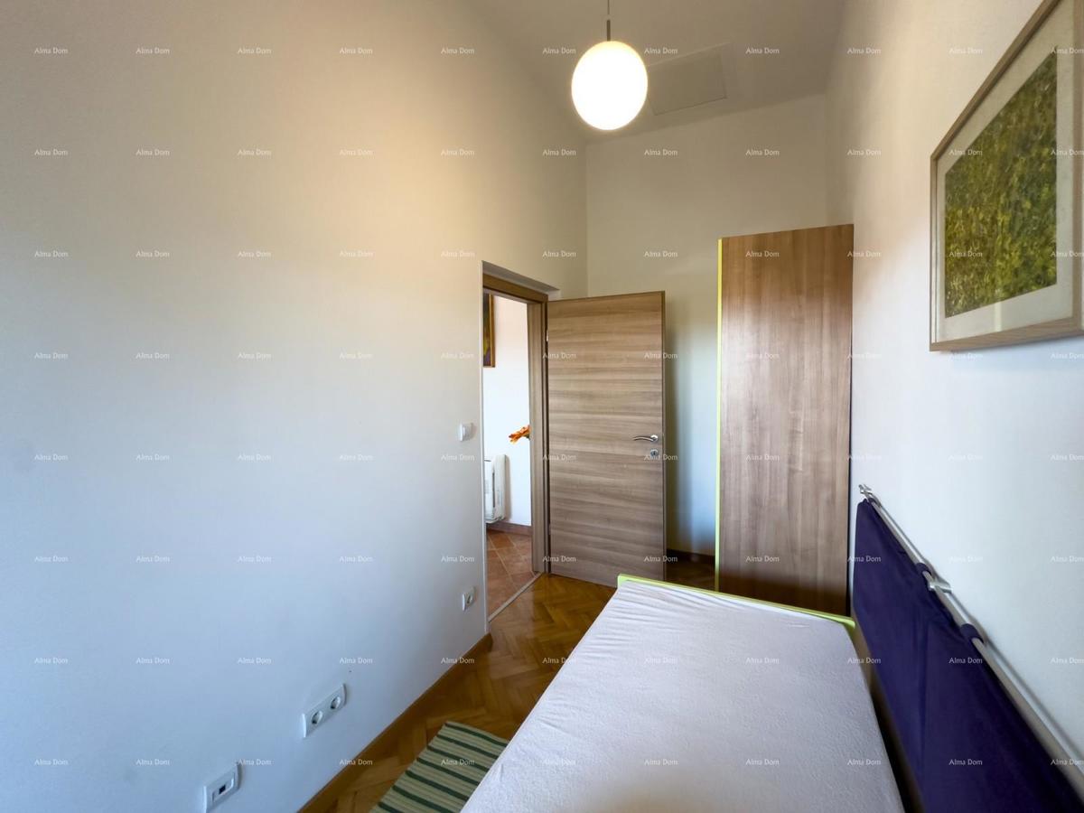 Prekrasna hiša s bazenom v Puli, idealna za družino ali naložbo