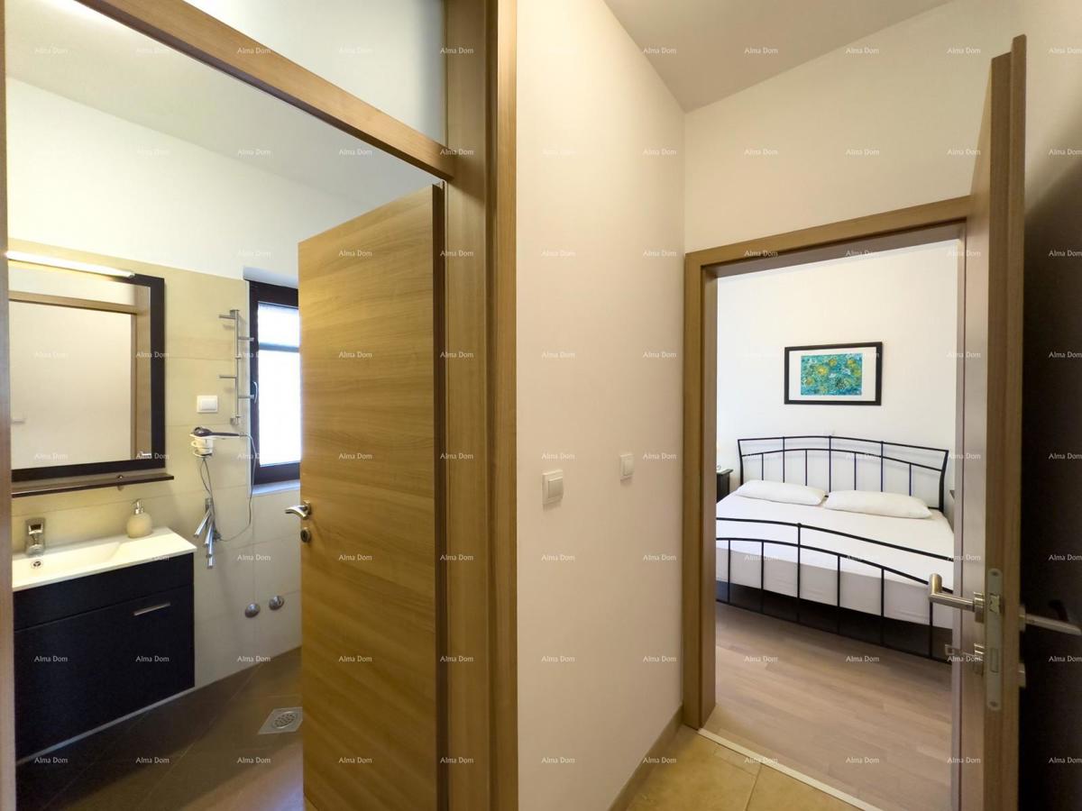 Prekrasna hiša s bazenom v Puli, idealna za družino ali naložbo