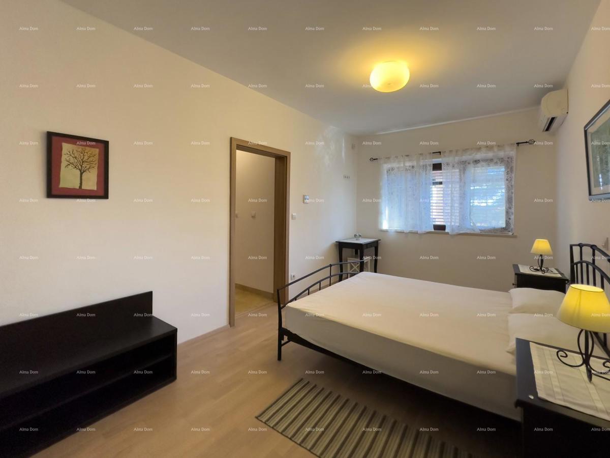 Prekrasna hiša s bazenom v Puli, idealna za družino ali naložbo