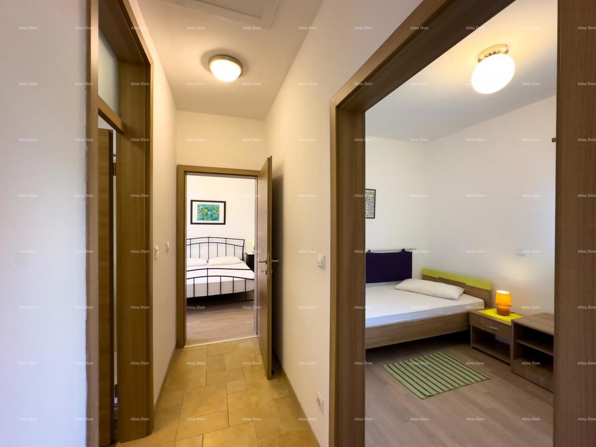 Prekrasna hiša s bazenom v Puli, idealna za družino ali naložbo