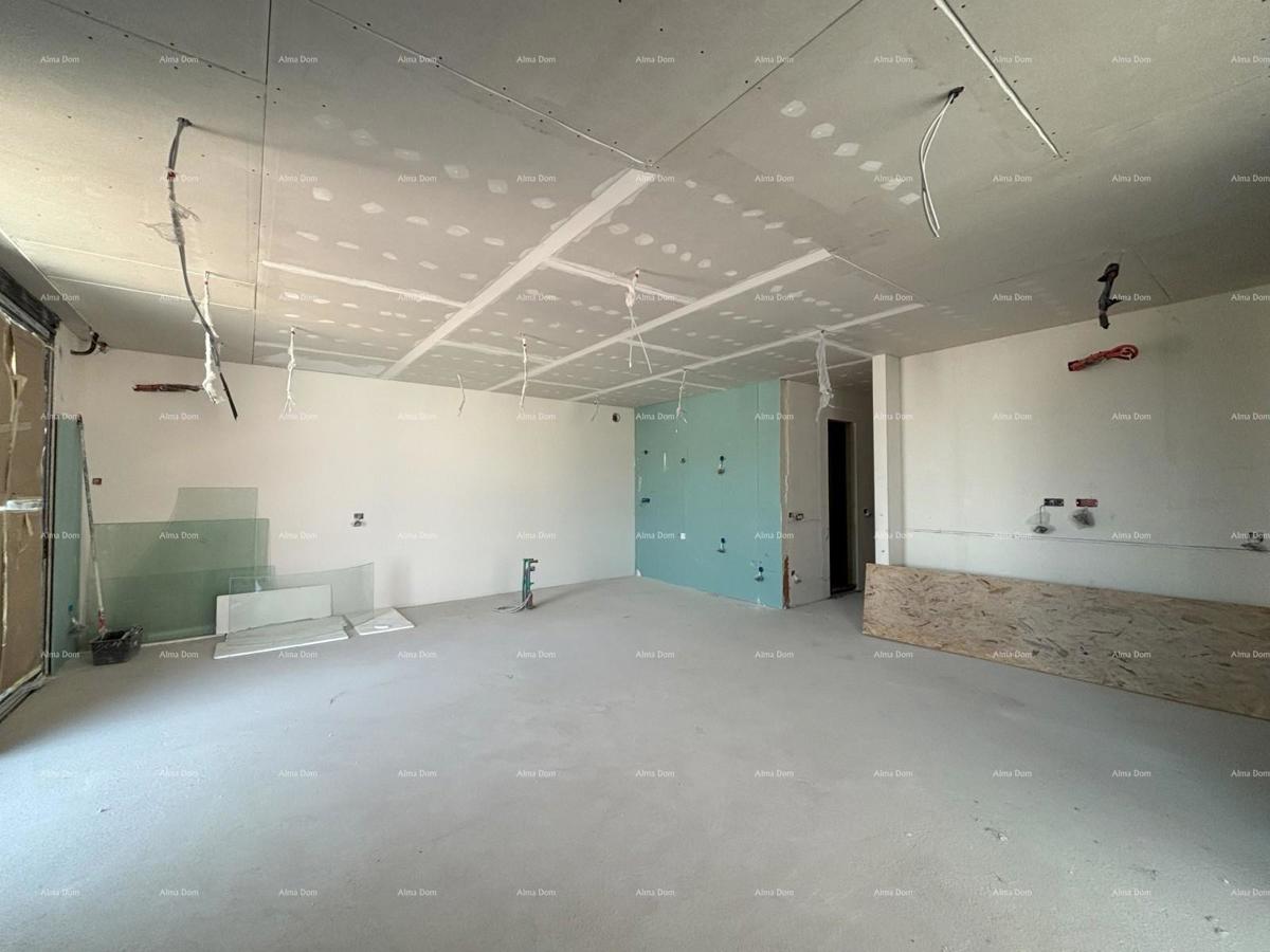 ROVINJ - stanovanje naprodaj v luksuzni rezidenci ob morju / S11