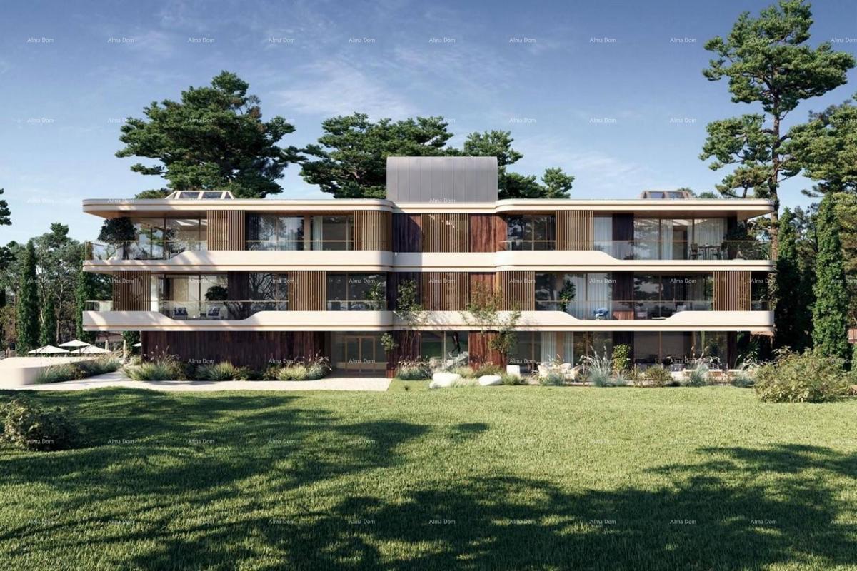 ROVINJ - stanovanje naprodaj v luksuzni rezidenci ob morju / S11