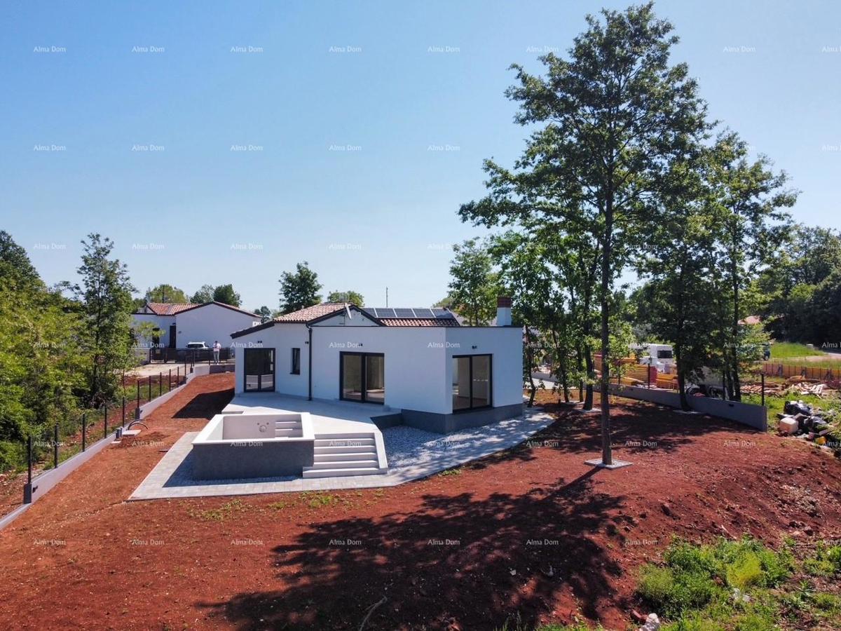 KOŽLJANI - Moderna hiša z bazenom. Blizu gozda, 15 minut do morja