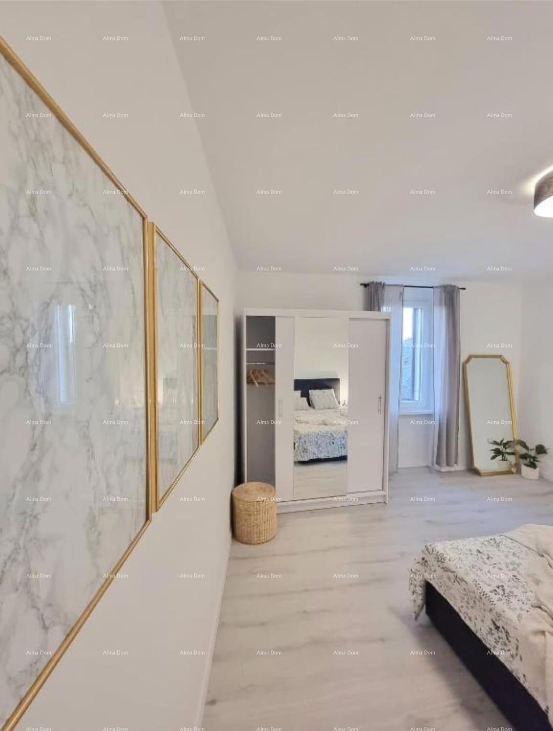 Pula, Arena – Popolnoma prenovljeno stanovanje v bližini Arene